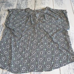 Gorgeous 3x floral geometric sheer shirt